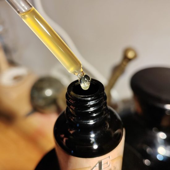 gemmothérapie miellée concentrée de bourgeons de chêne énergie et fertilité elixir alchimique